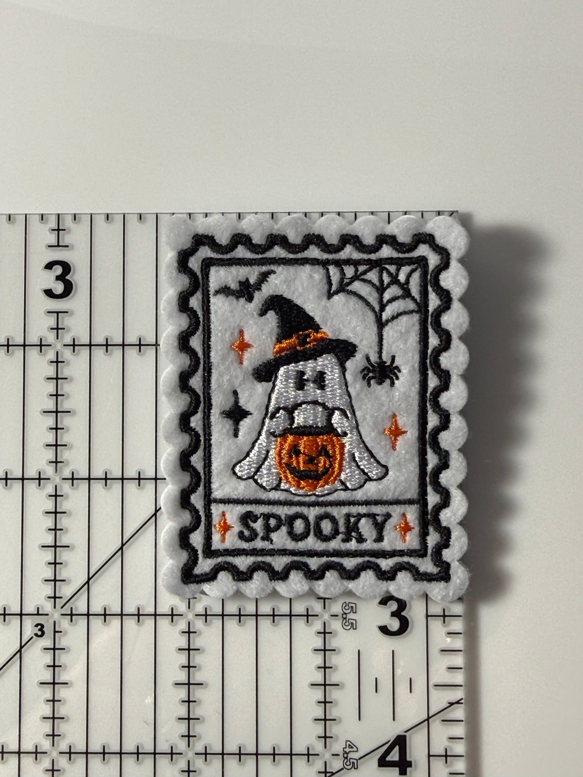 Embroidered Spooky Ghost Halloween Magnet