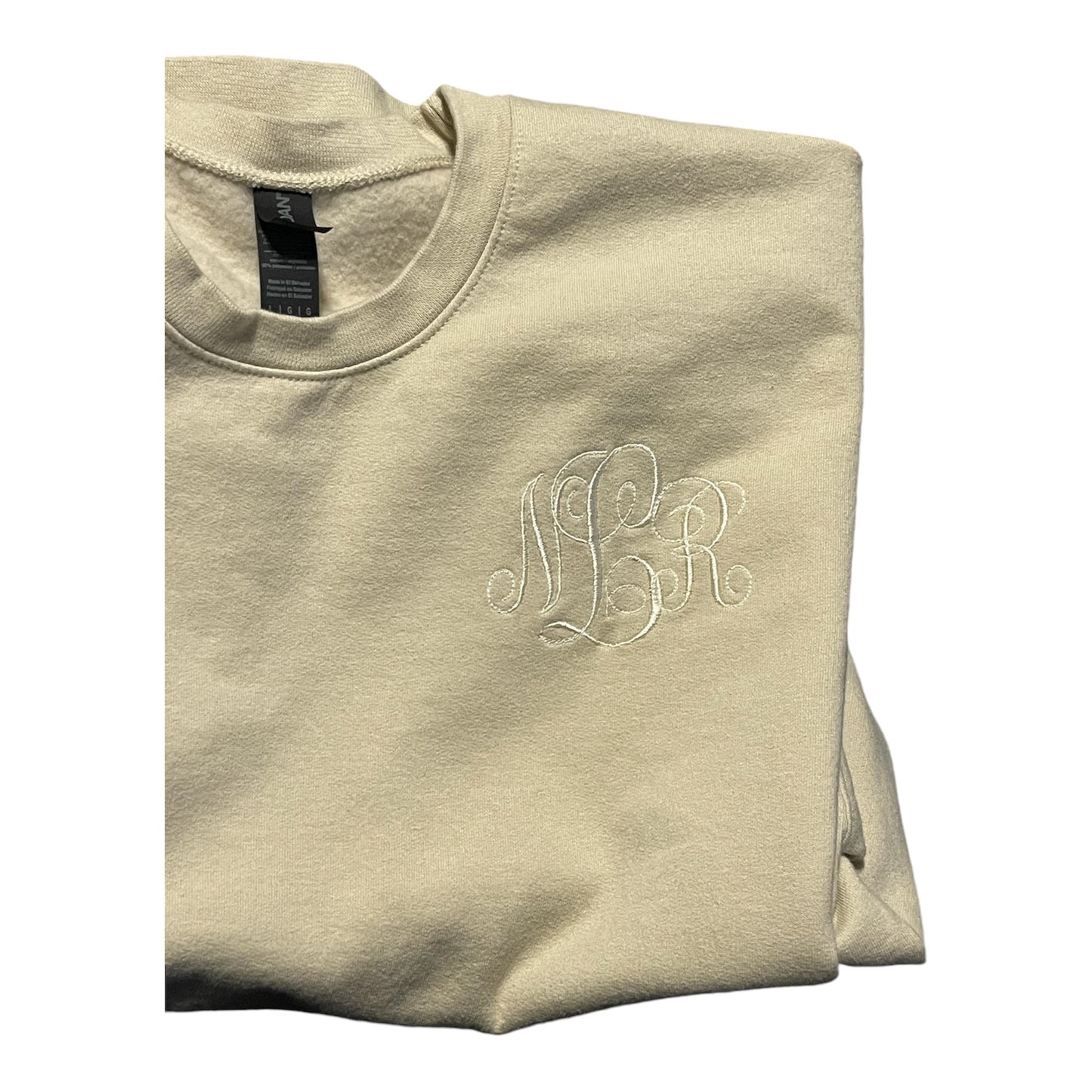 Long sleeve customized embroidered crewneck sweatshirt with monogram and bows on the sides